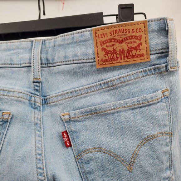 Levi's 711 Skinny Jeans Denim Pants Women Size 26 NWT Light Blue Wash Raw Hem - Picture 7 of 14